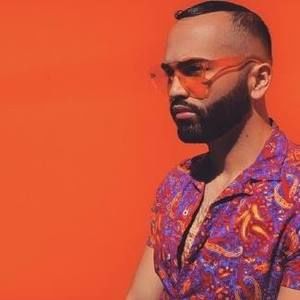 Meet your Posher, Jonathan